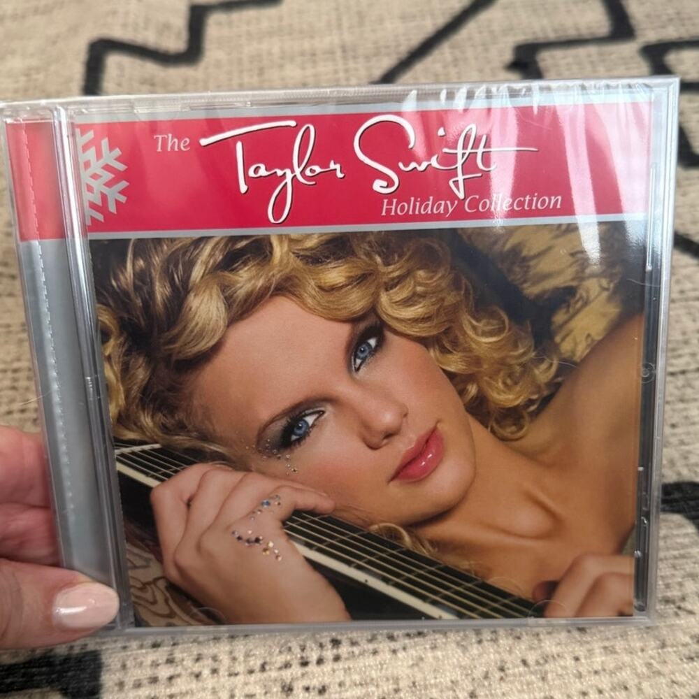 Taylor Swift NWT | sealed Holiday Collection CD album